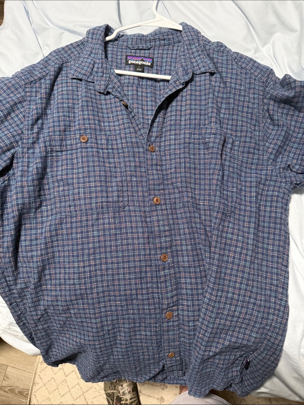Patagonia Men's Navy and Red Plaid Short-Sleeve Button-Down